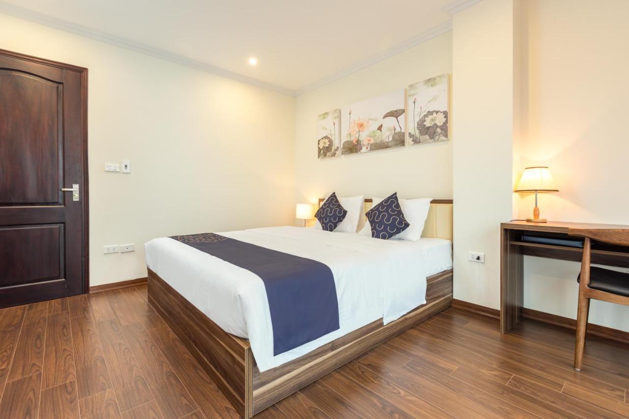 Hotel Sen Hidden Charm Hanoi